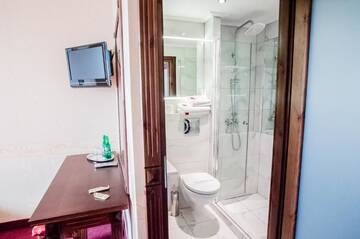 Фото номера Классический номер Отель Hotel Senator Centrum Konferencyjne г. Стараховице 5